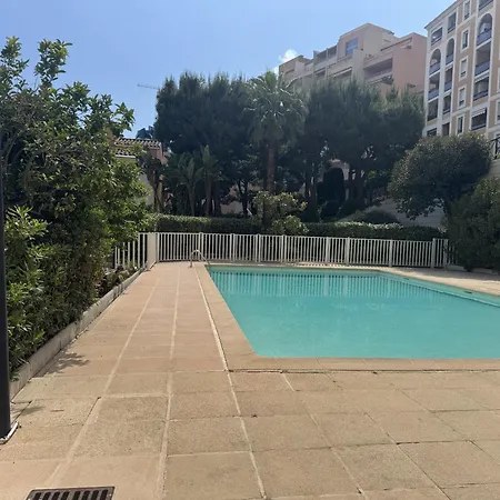 Beausoleilmonaco Terrasse Vue Clim Et Acces Piscine